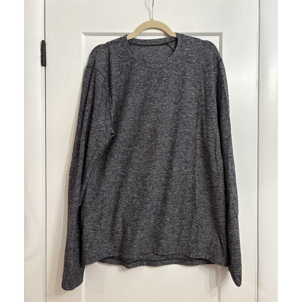 Lululemon Men's Large Heather Grey Surge Warm‎ Long Sleeve Shirt